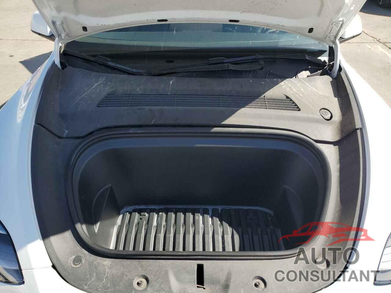 TESLA MODEL Y 2021 - 5YJYGDEF0MF277709
