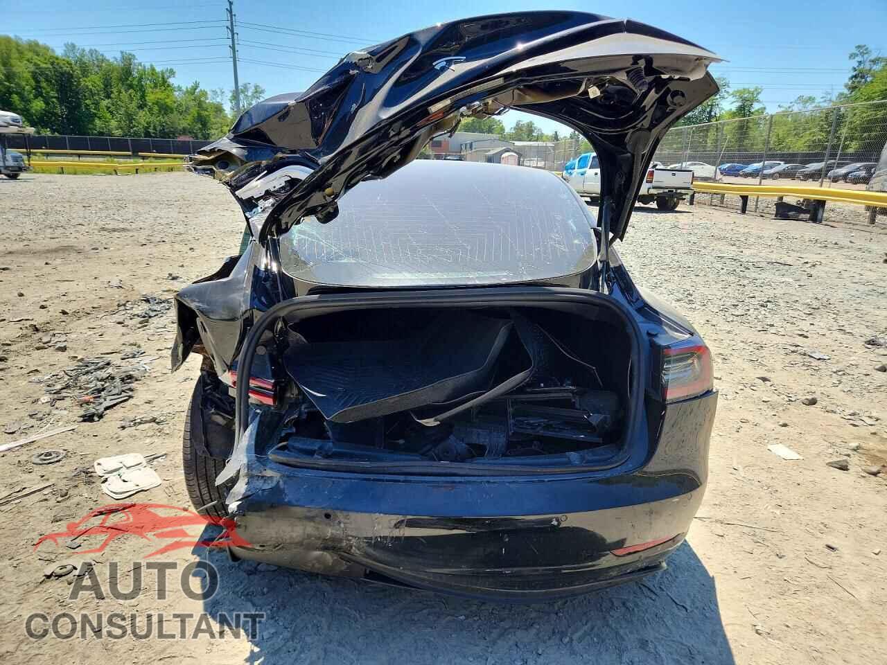TESLA MODEL 3 2020 - 5YJ3E1EA2LF590813