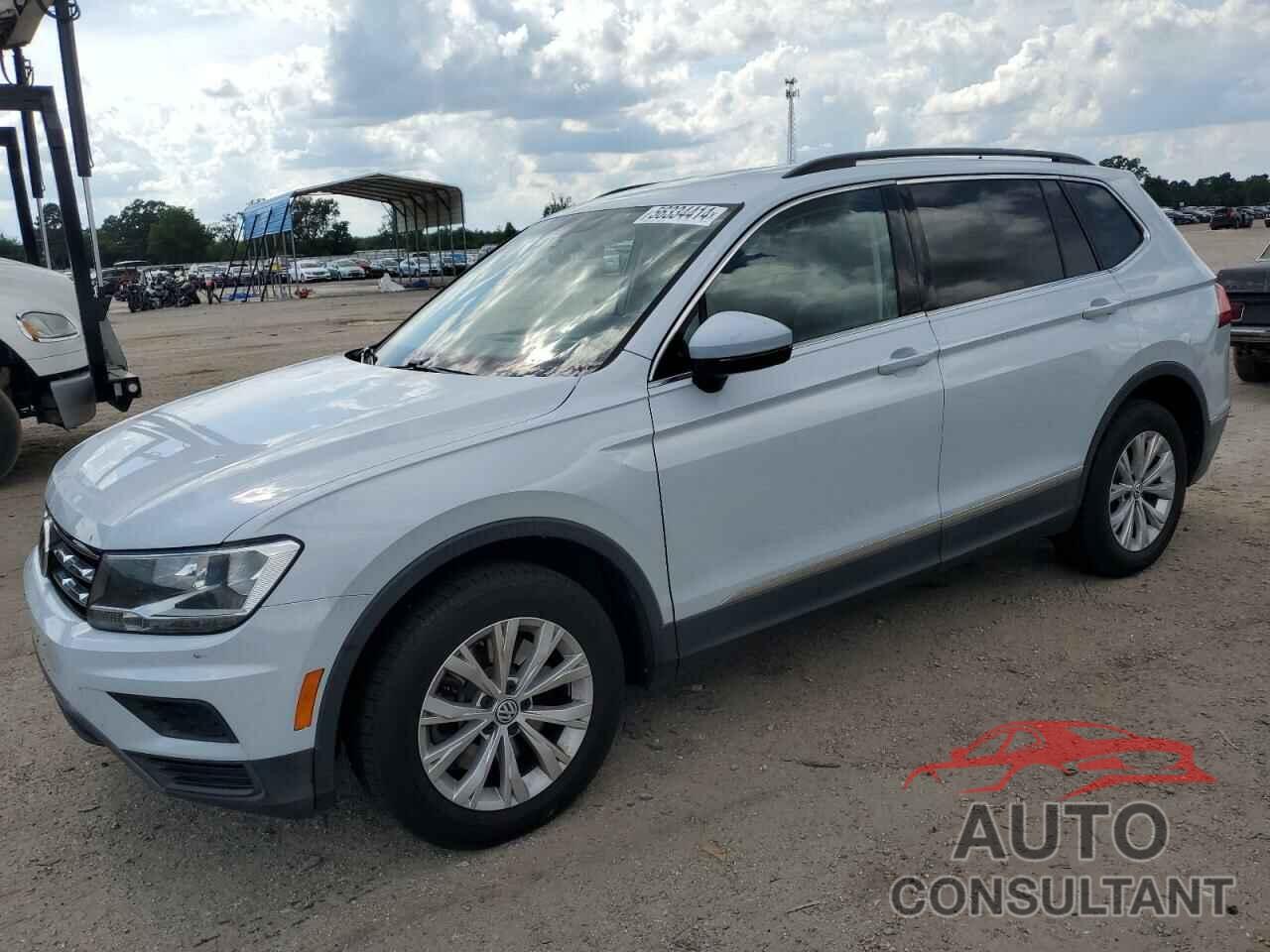 VOLKSWAGEN TIGUAN 2018 - 3VV2B7AX2JM151929