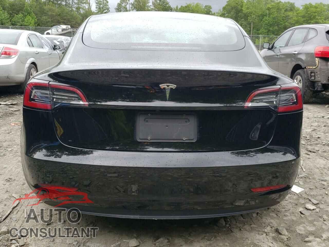 TESLA MODEL 3 2021 - 5YJ3E1EA8MF991378