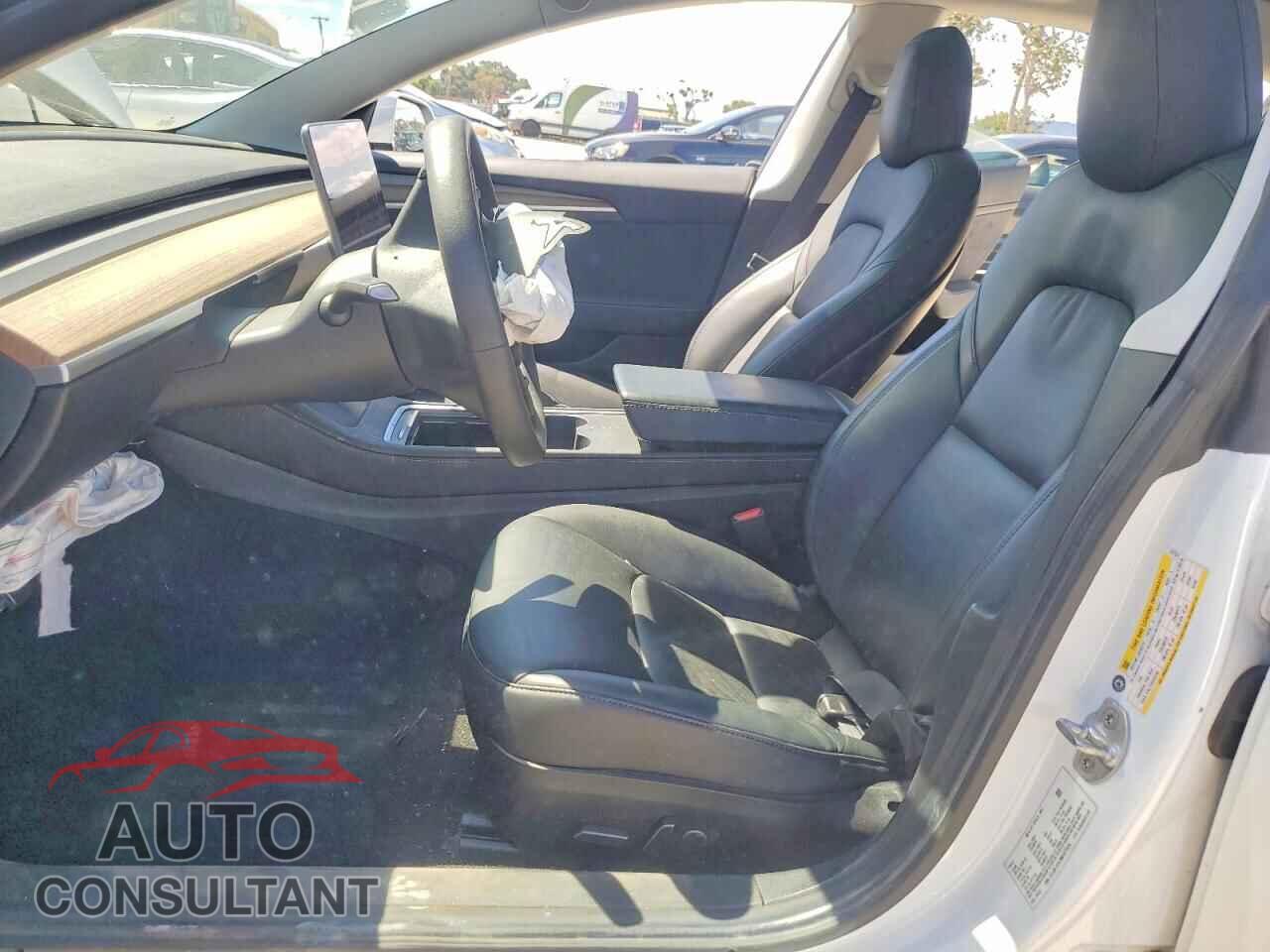 TESLA MODEL 3 2021 - 5YJ3E1EA7MF077574