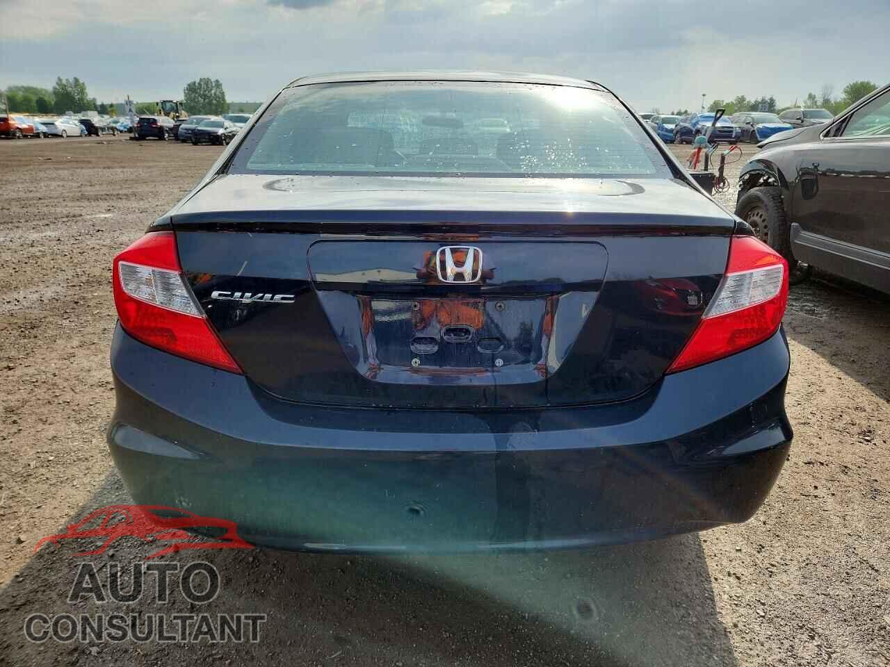 HONDA CIVIC 2012 - 2HGFB2F40CH107562