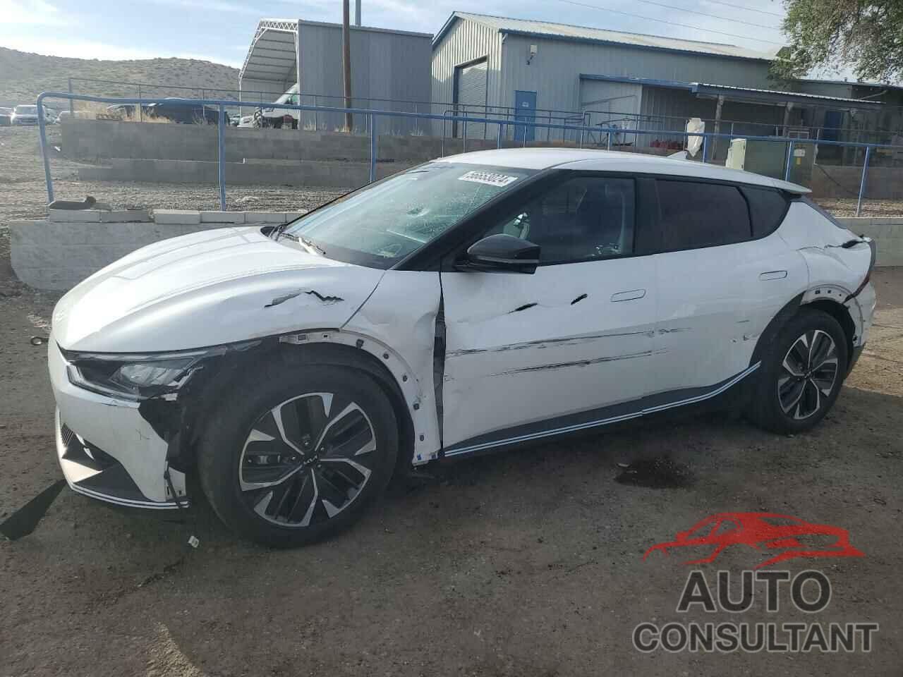 KIA EV6 LIGHT 2022 - KNDC34LB6N5079032