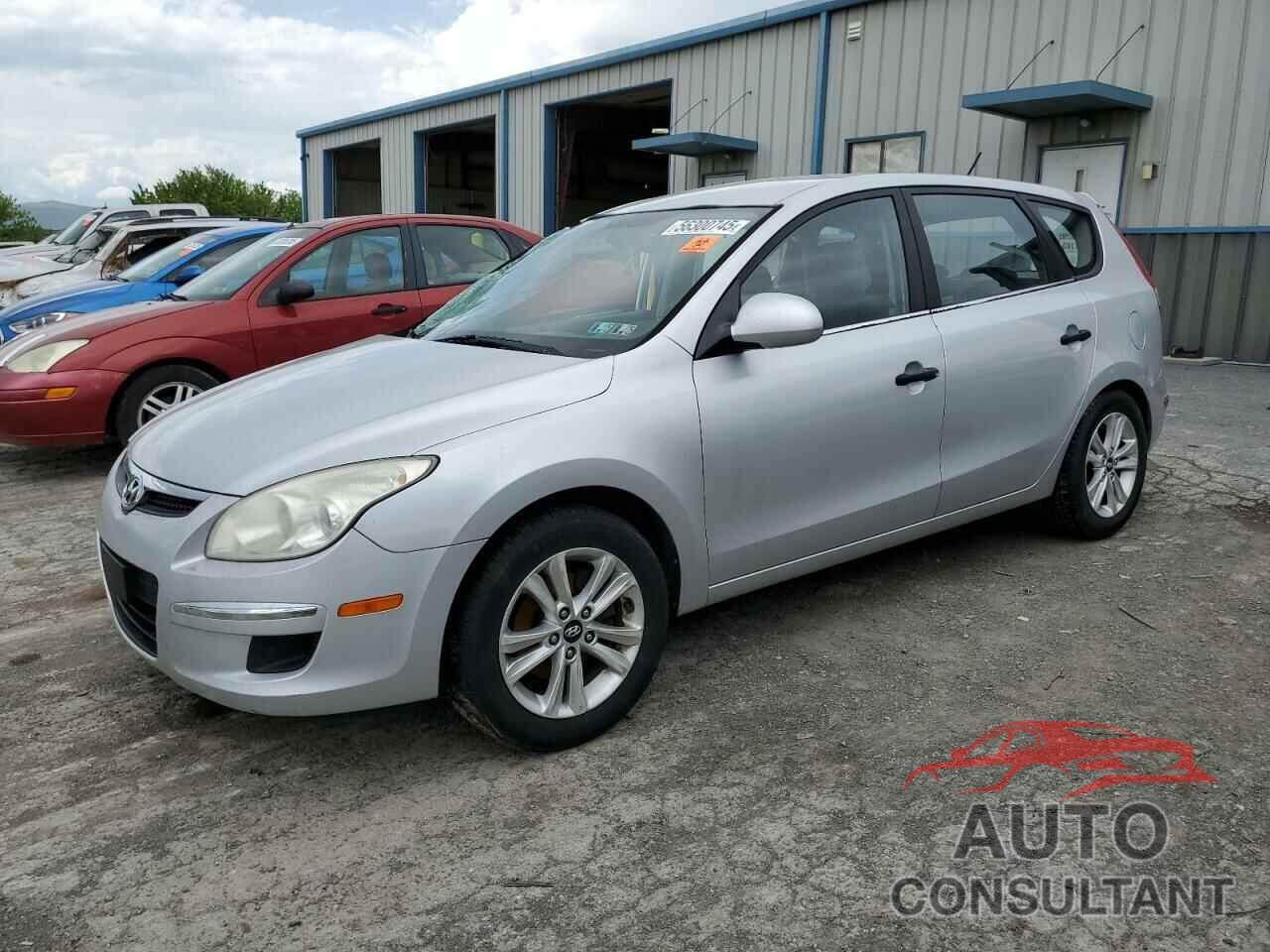HYUNDAI ELANTRA 2010 - KMHDB8AE2AU051784