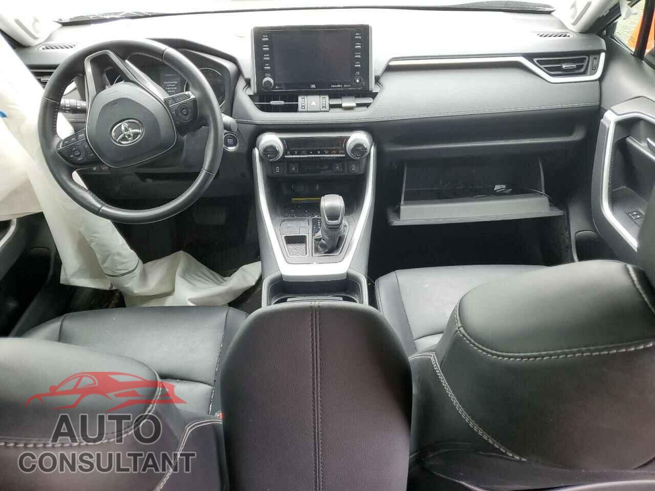 TOYOTA RAV4 2021 - 2T3C1RFVXMC110896