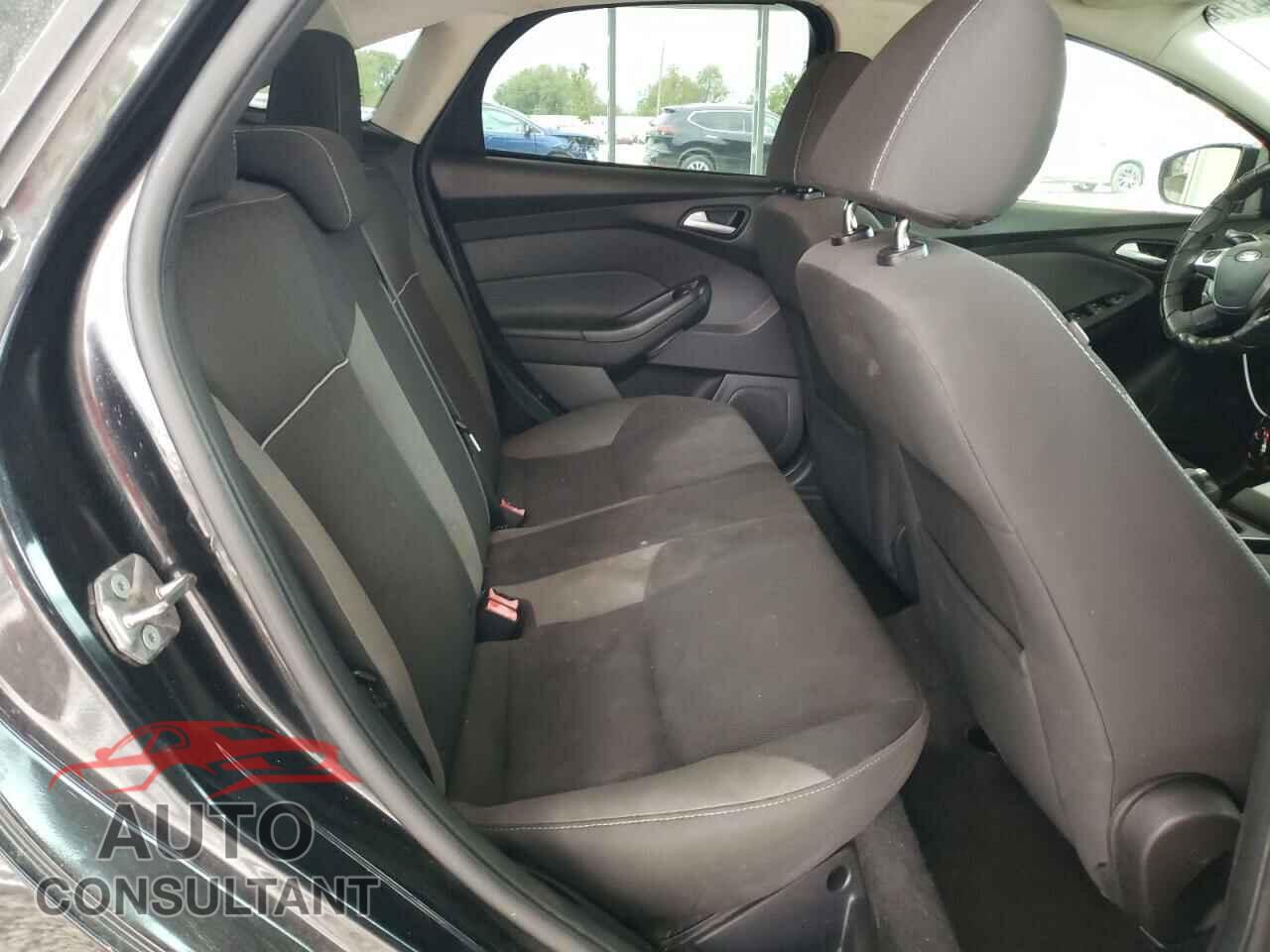 FORD FOCUS 2013 - 1FADP3F23DL343743