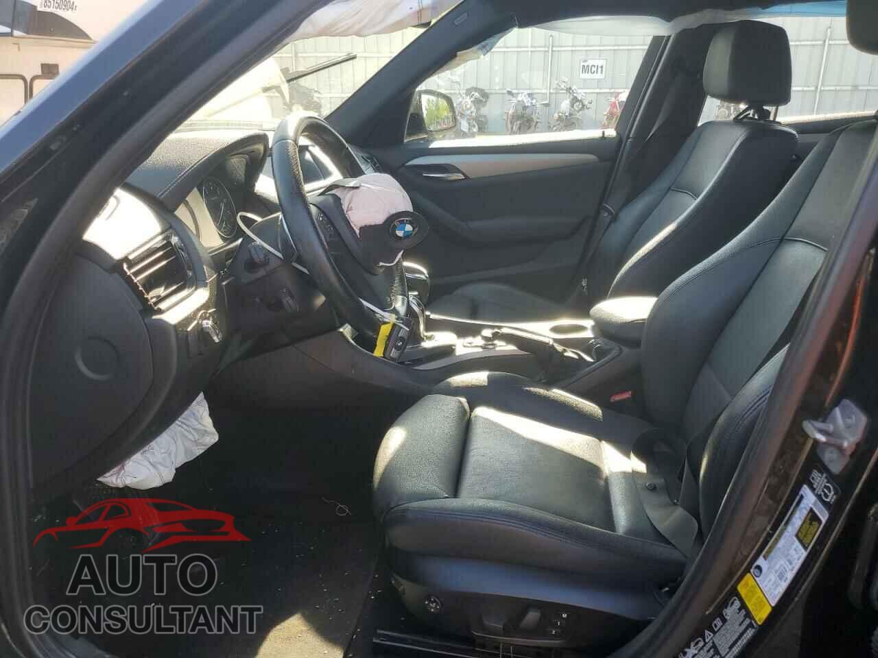 BMW X1 2015 - WBAVL1C59FVY28504