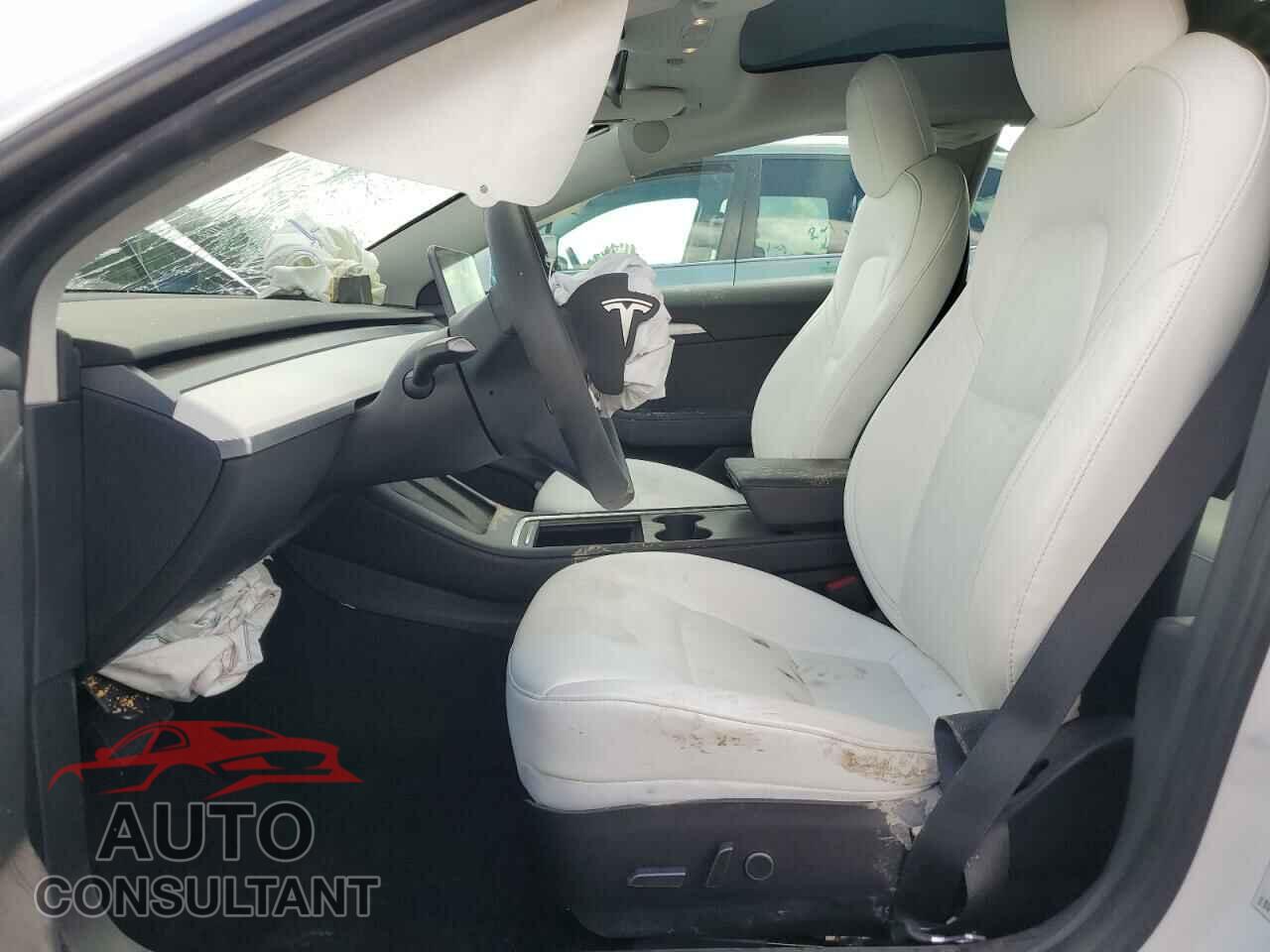 TESLA MODEL 3 2021 - 5YJ3E1EA6MF018760