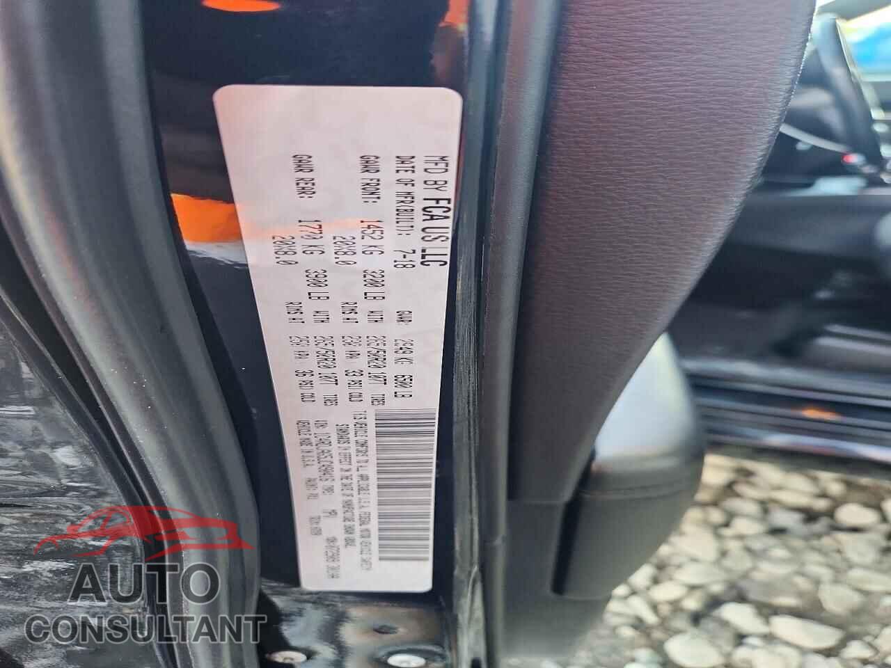 DODGE DURANGO 2018 - 1C4RDJAG5JC490416