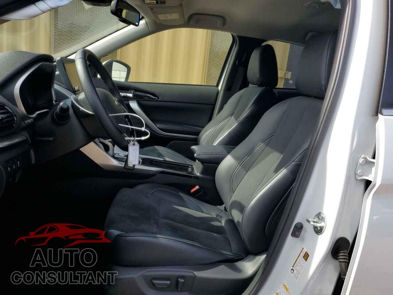 MITSUBISHI ECLIPSE 2024 - JA4ATWAA6RZ058283