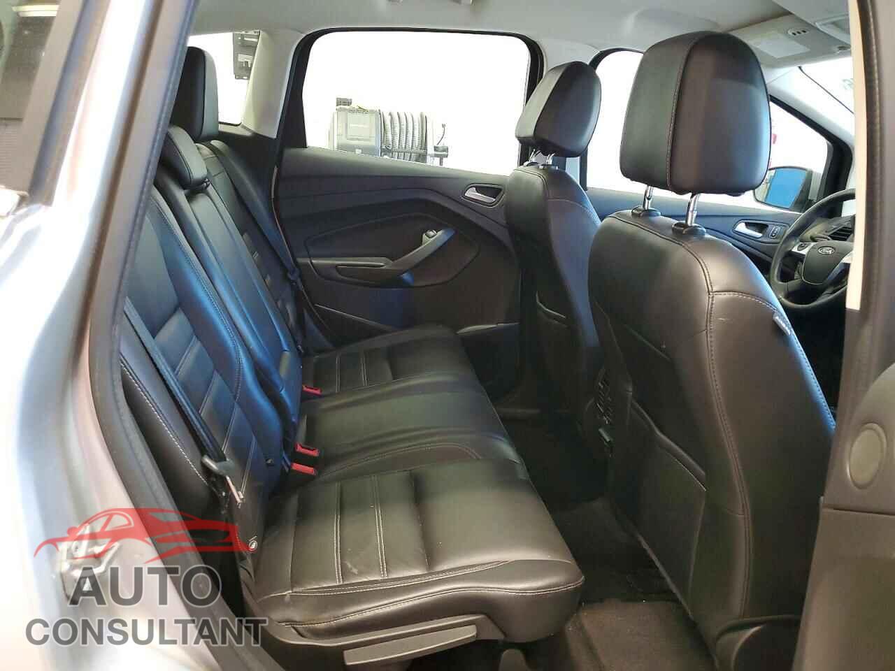 FORD CMAX 2017 - 1FADP5FU8HL107365