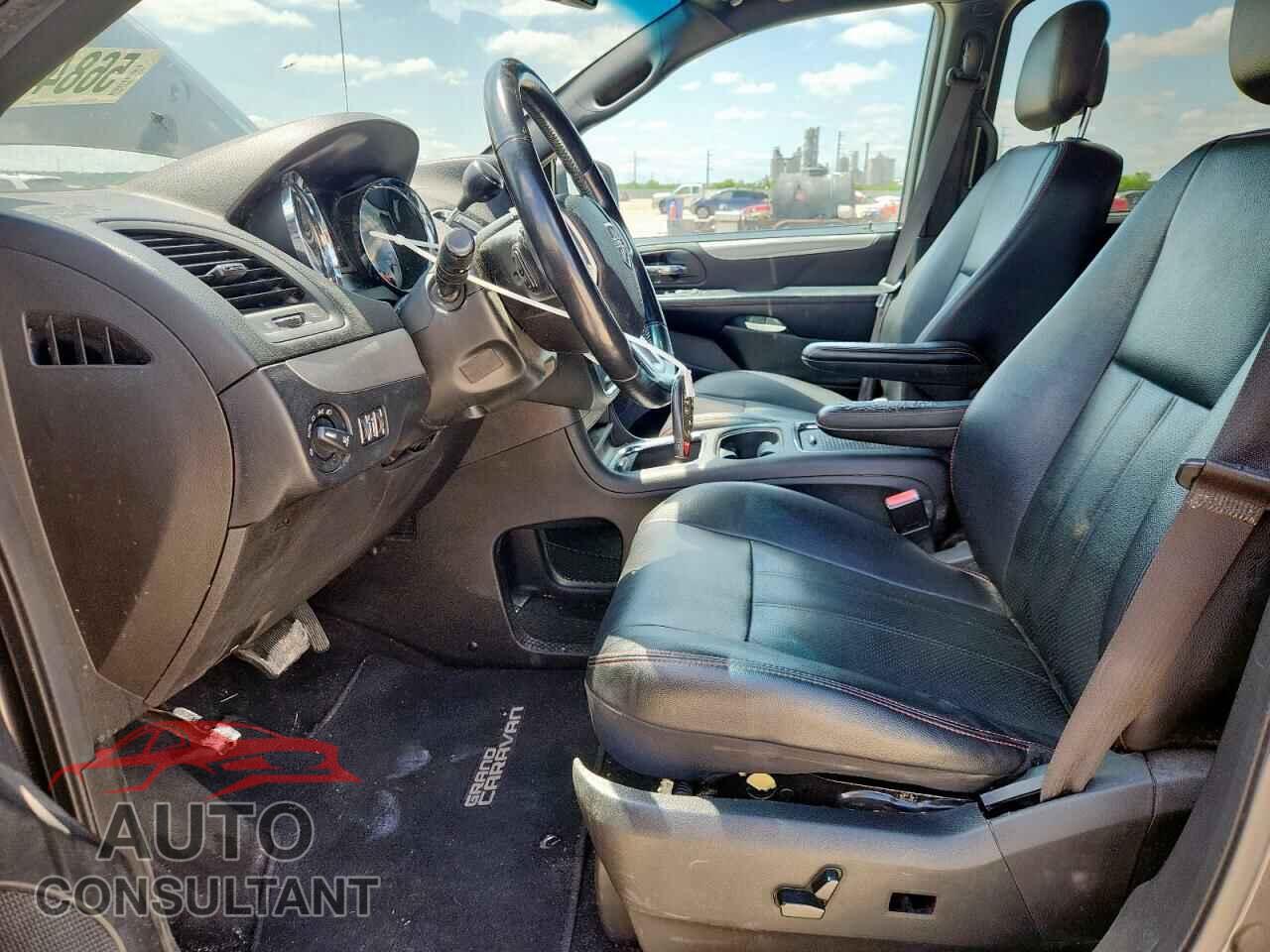DODGE CARAVAN 2017 - 2C4RDGEG8HR696599