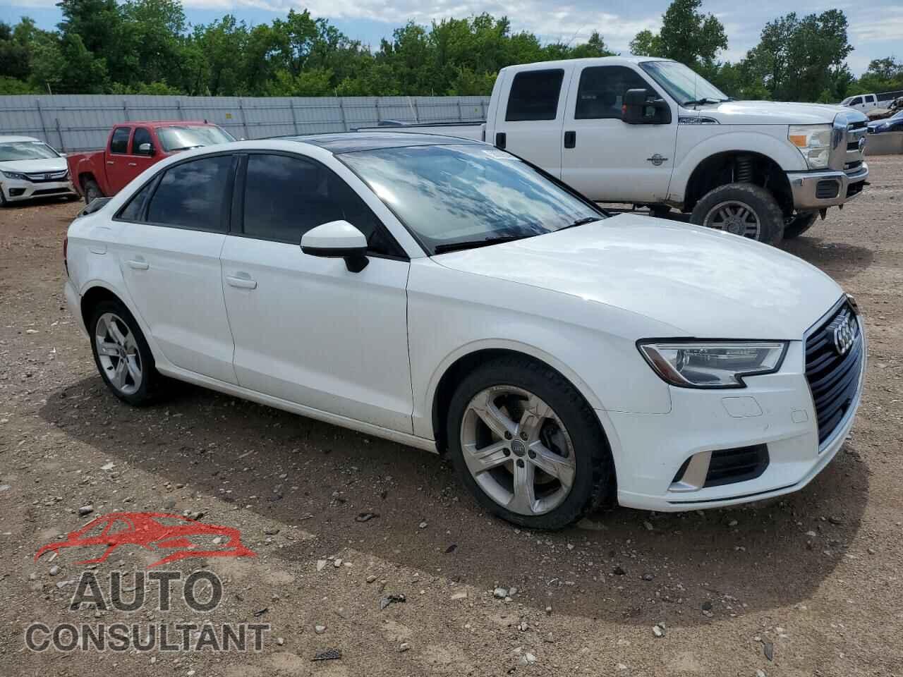 AUDI A3 2017 - WAUAUGFF8H1038155