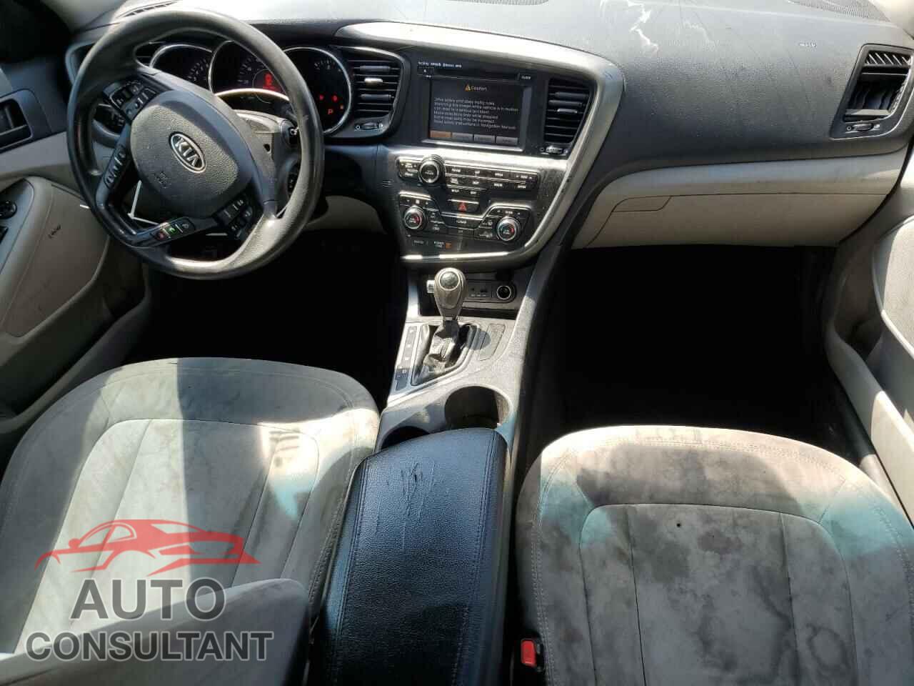 KIA OPTIMA 2011 - KNAGM4A76B5178584