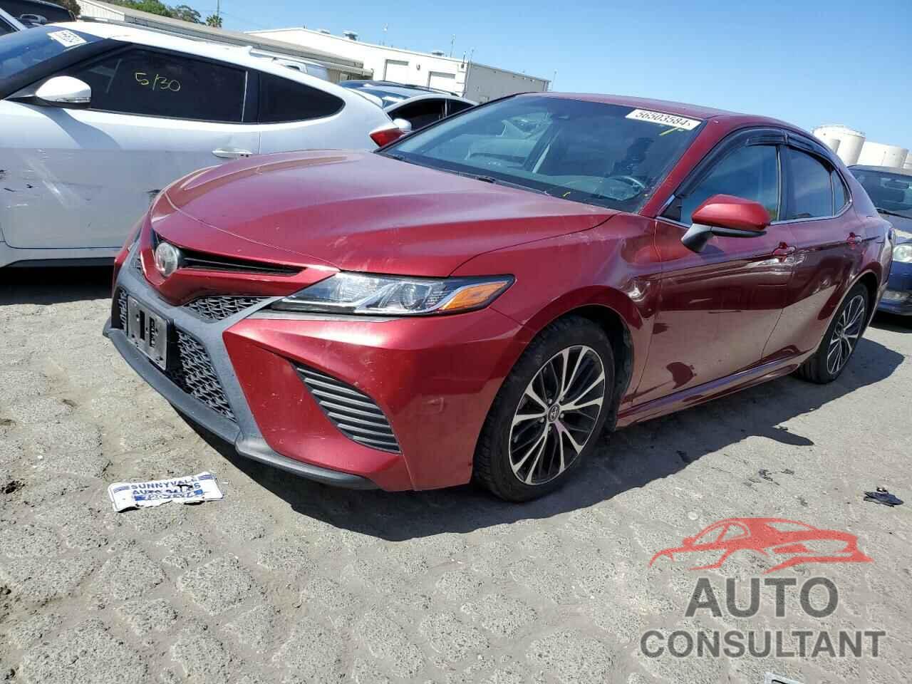TOYOTA CAMRY 2018 - 4T1B11HK5JU573628