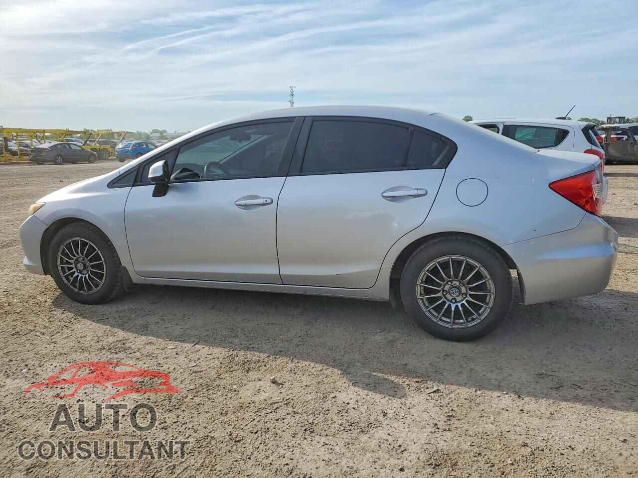 HONDA CIVIC 2012 - 2HGFB2F40CH035228