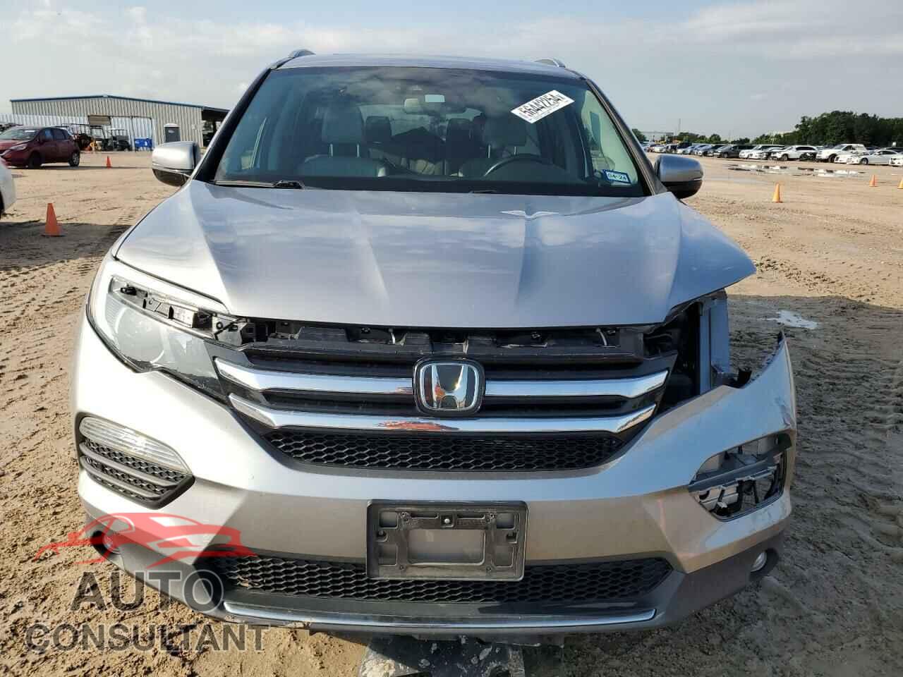 HONDA PILOT 2018 - 5FNYF6H08JB009573