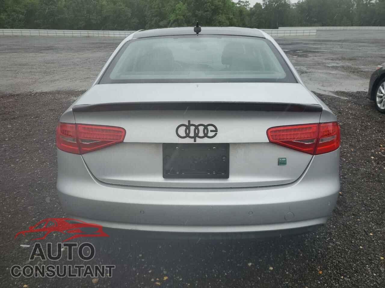 AUDI A4 2013 - WAUFFAFL9DN005297