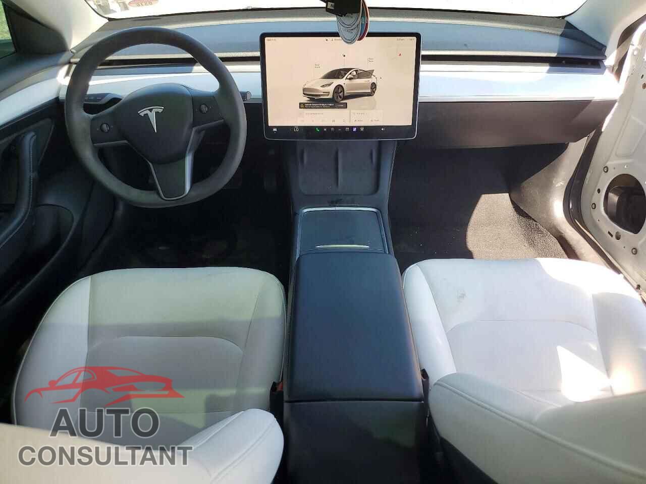 TESLA MODEL 3 2023 - 5YJ3E1EA2PF586718