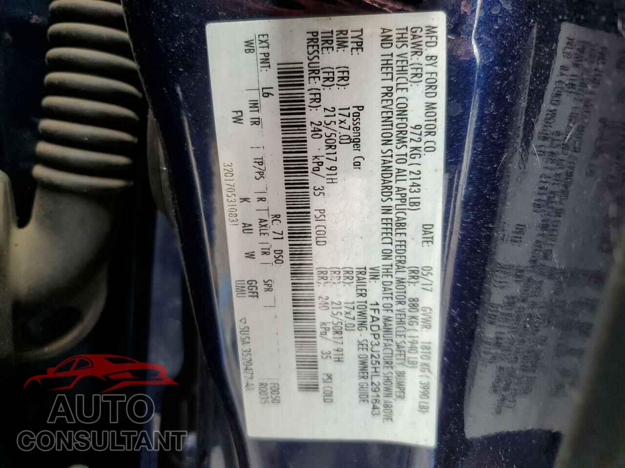FORD FOCUS 2017 - 1FADP3J25HL291643