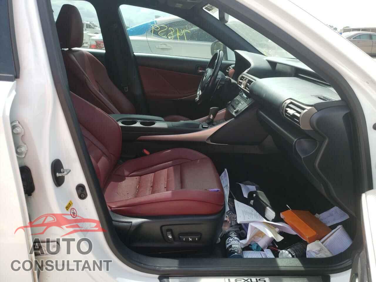 LEXUS IS 2016 - JTHBA1D24G5012056