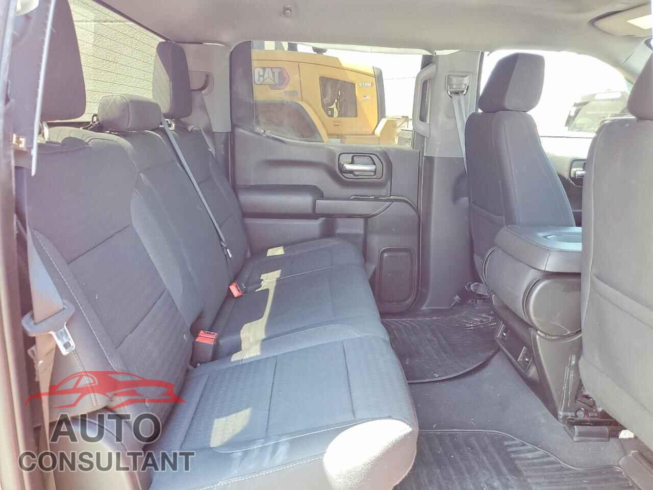 CHEVROLET SILVERADO 2023 - 3GCPDBEK0PG185875