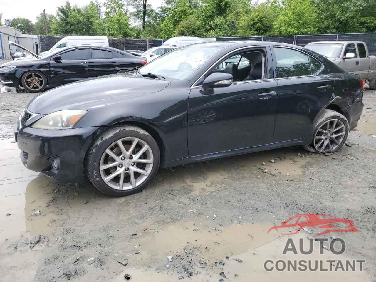 LEXUS IS 2011 - JTHCF5C26B5048581