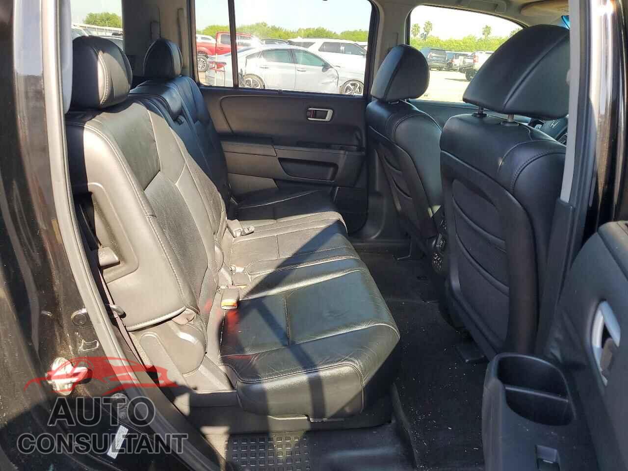 HONDA PILOT 2010 - 5FNYF3H99AB016755