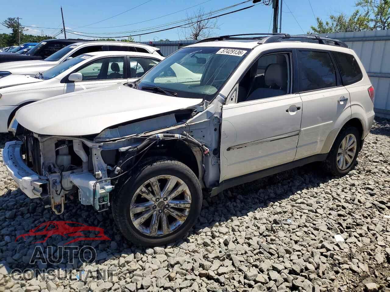 SUBARU FORESTER 2013 - JF2SHADC3DH427452