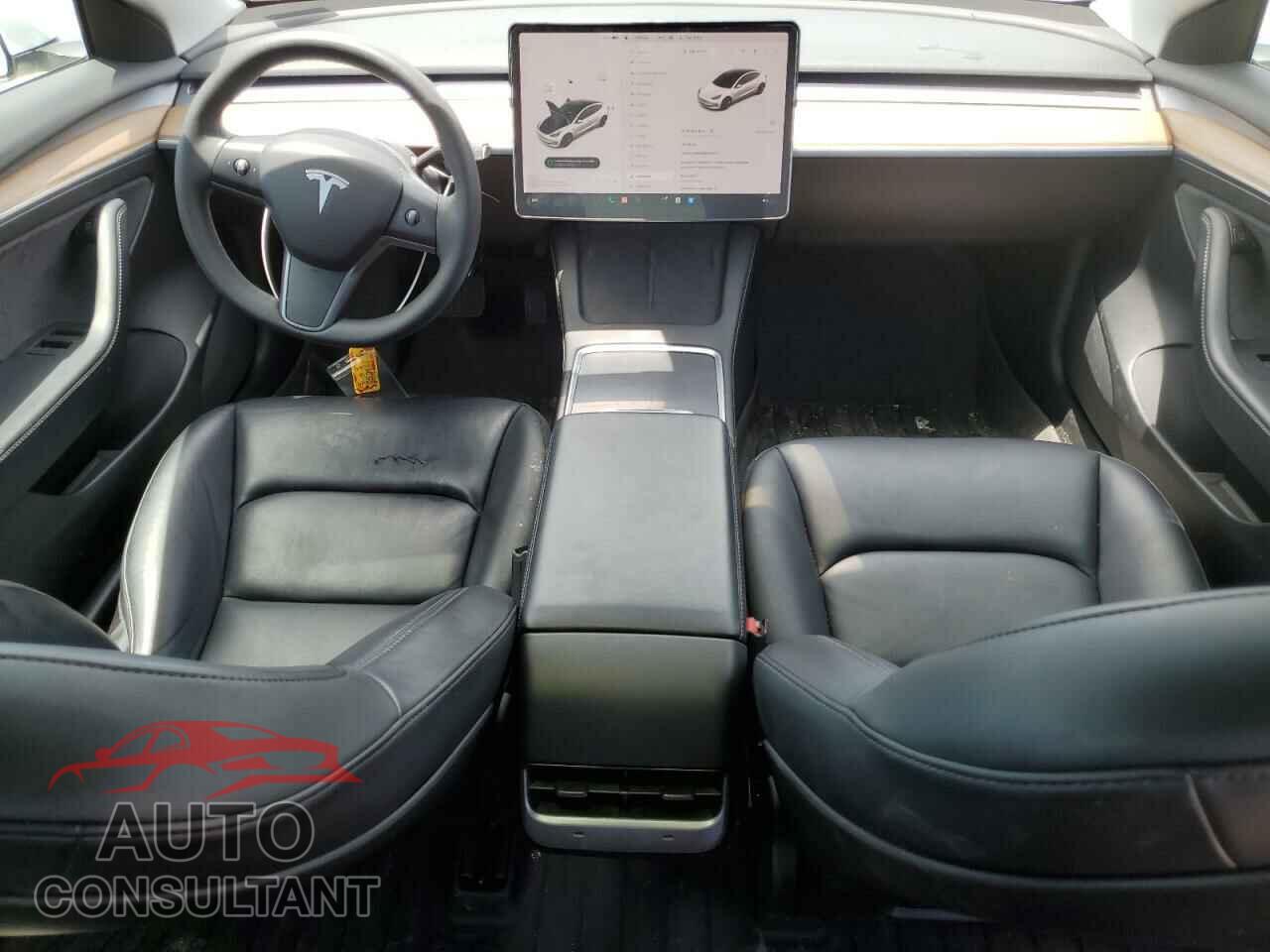 TESLA MODEL 3 2021 - 5YJ3E1EA2MF016777