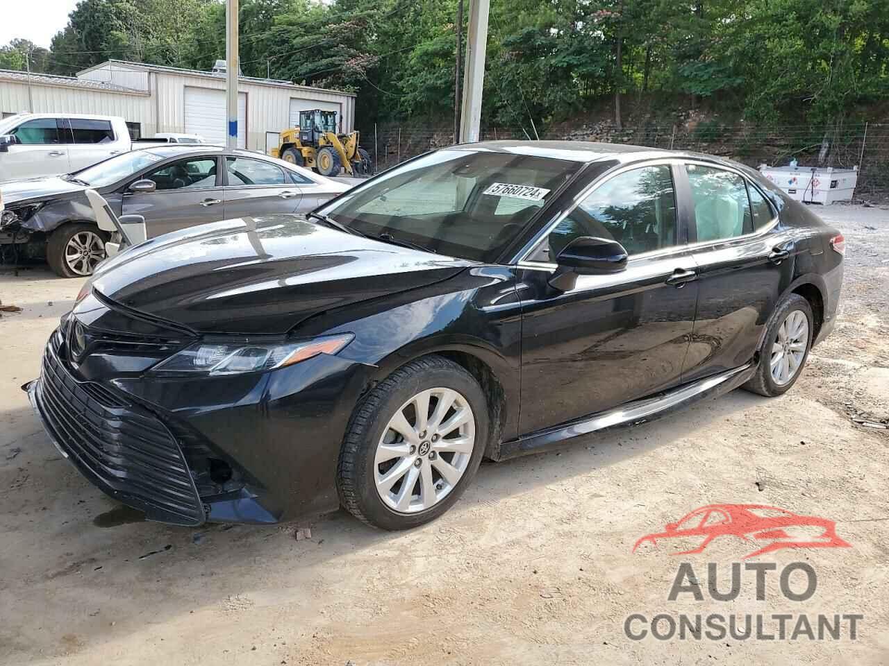 TOYOTA CAMRY 2018 - 4T1B11HK0JU668453