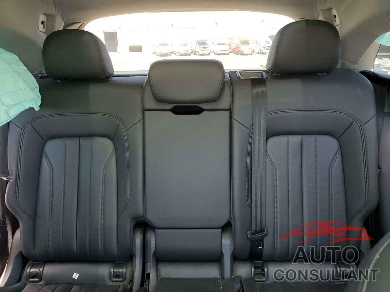 AUDI Q5 2018 - WA1BNAFY2J2248196