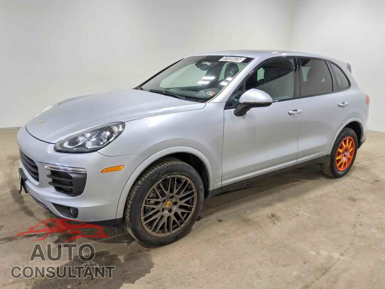 PORSCHE CAYENNE 2017 - WP1AA2A23HKA86464