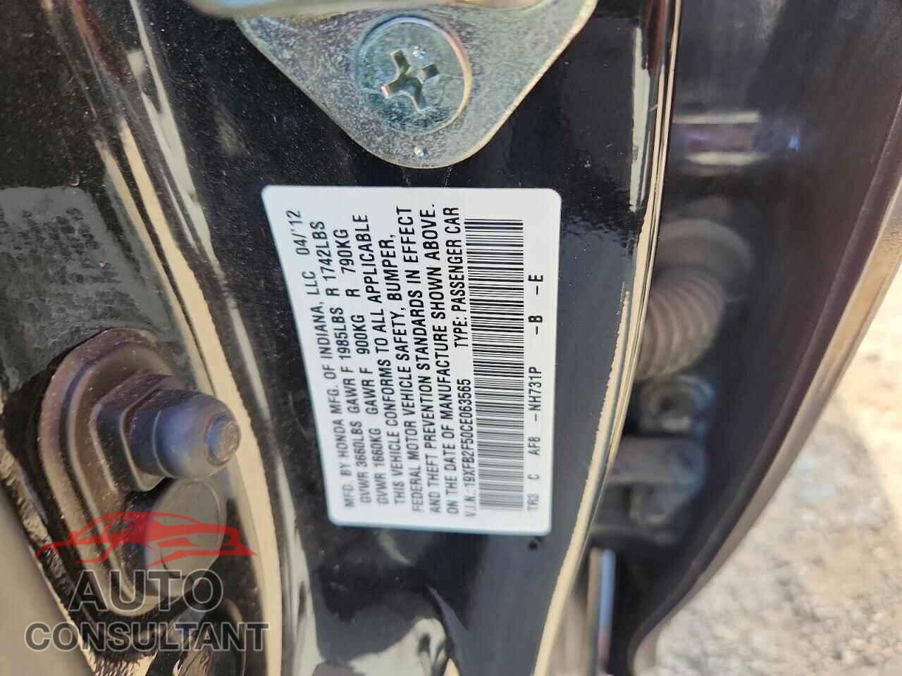 HONDA CIVIC 2012 - 19XFB2F50CE063565