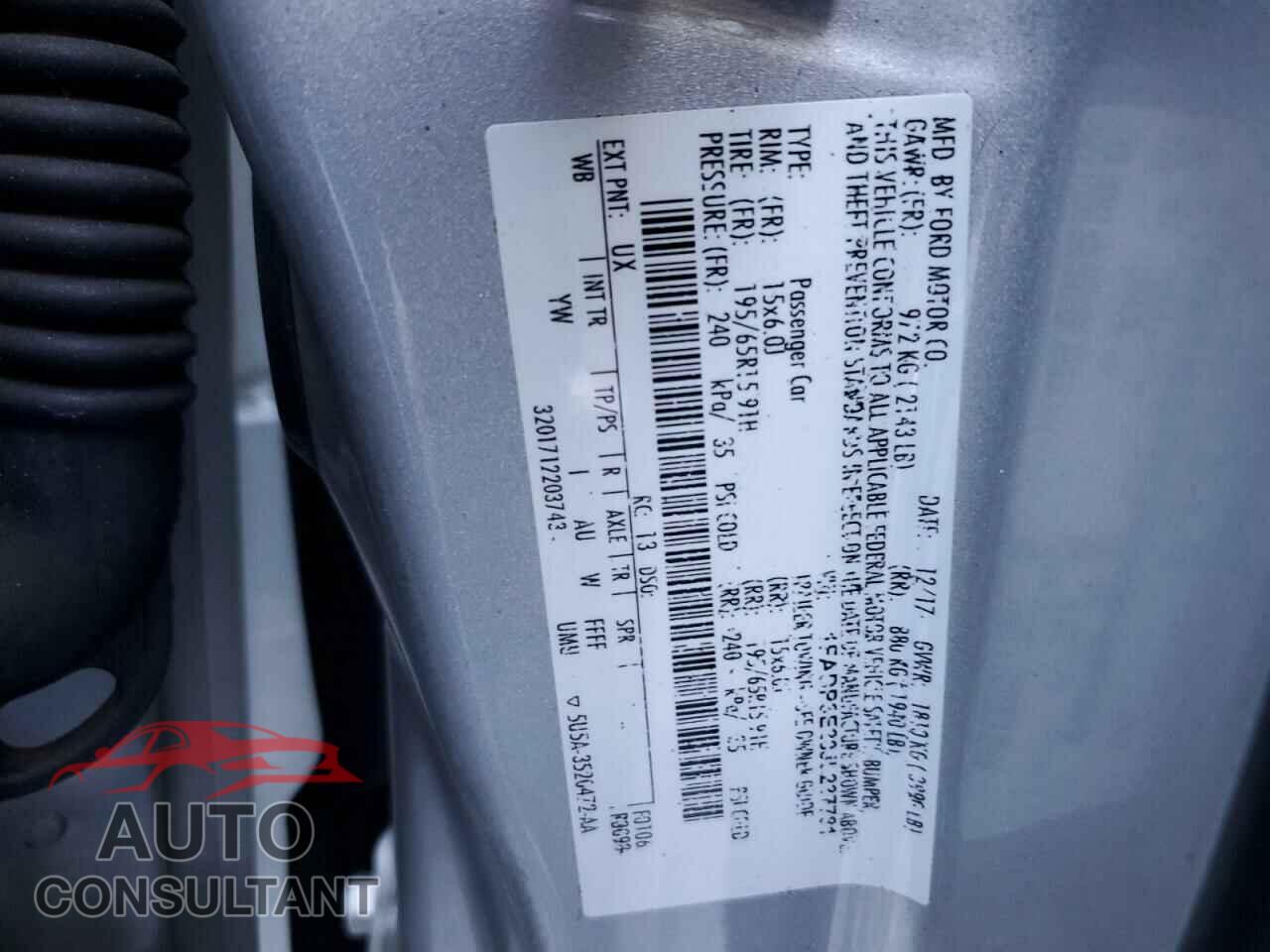 FORD FOCUS 2018 - 1FADP3E20JL237781