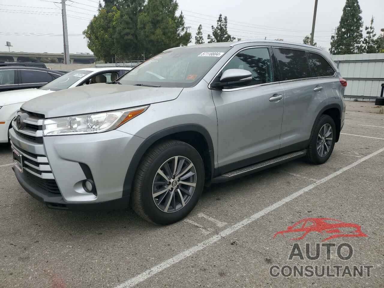 TOYOTA HIGHLANDER 2019 - 5TDKZRFHXKS299951