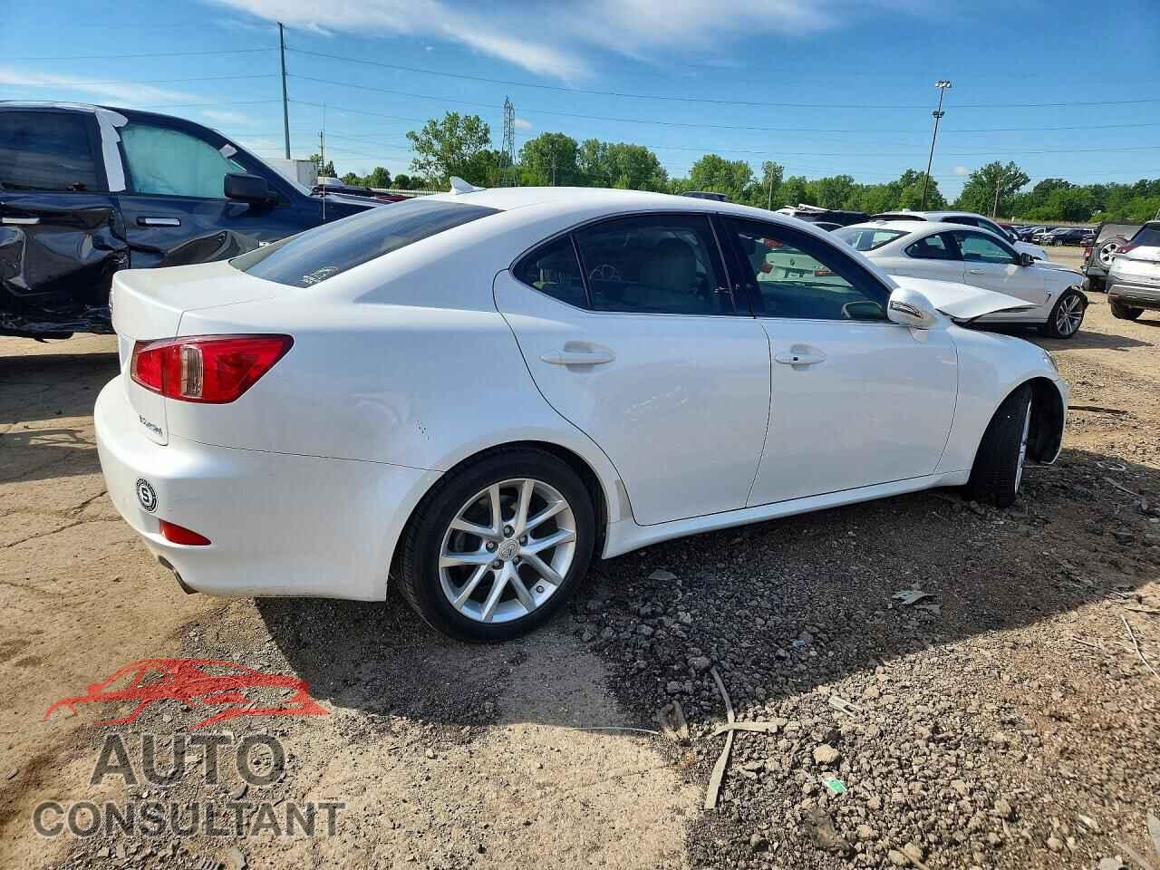 LEXUS IS 2013 - JTHBF5C29D5190423