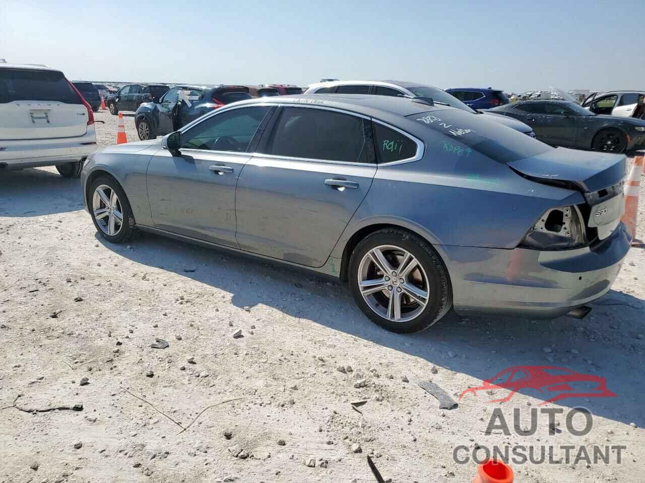 VOLVO S90 2018 - LVY982AK9JP021376