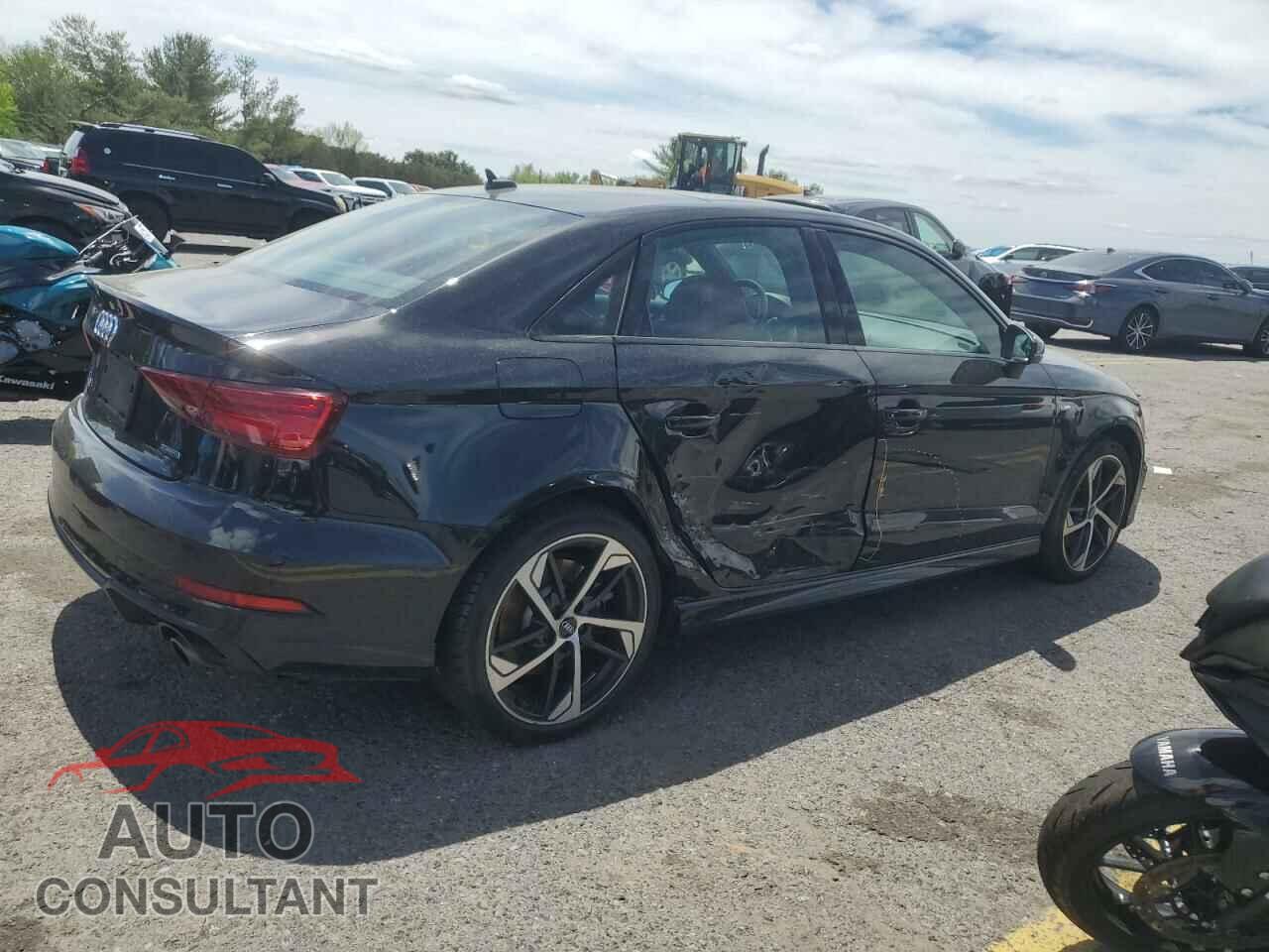 AUDI A3 2020 - WAUBEGFF4LA015191