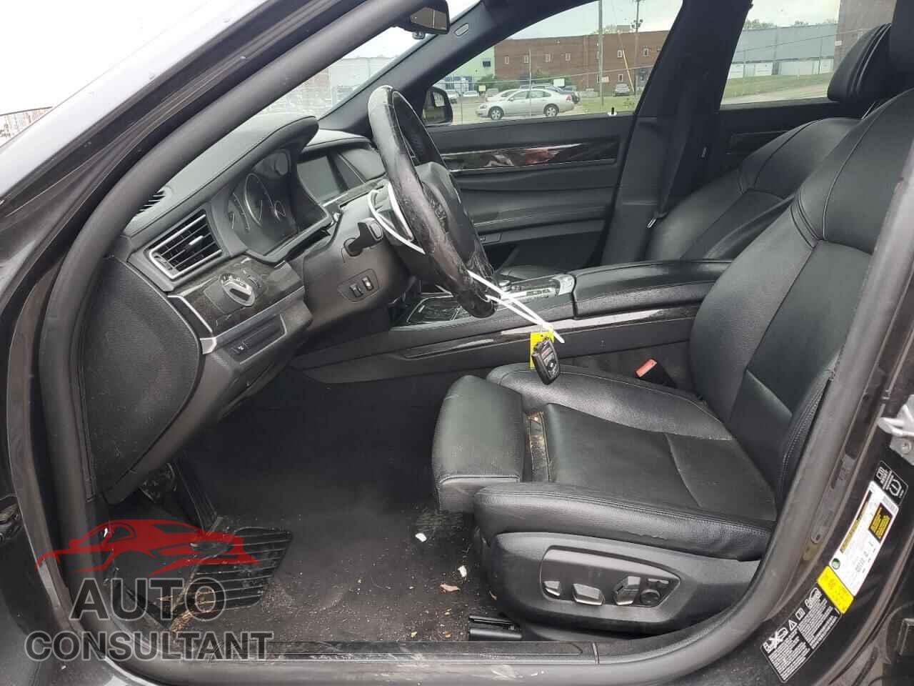 BMW 7 SERIES 2013 - WBAYF4C58DD127915