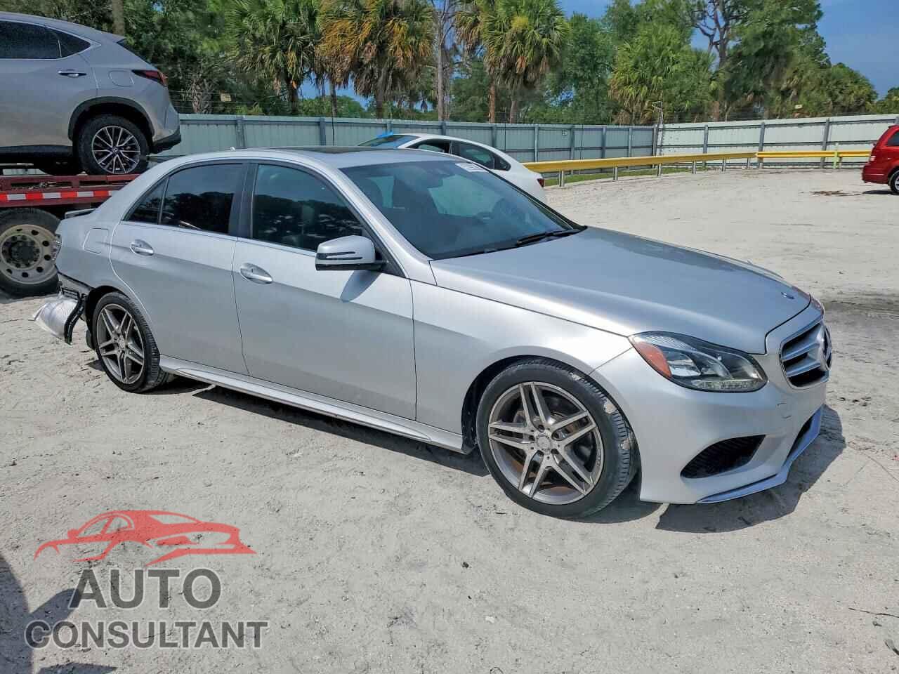 MERCEDES-BENZ E-CLASS 2014 - WDDHF5KBXEB012879
