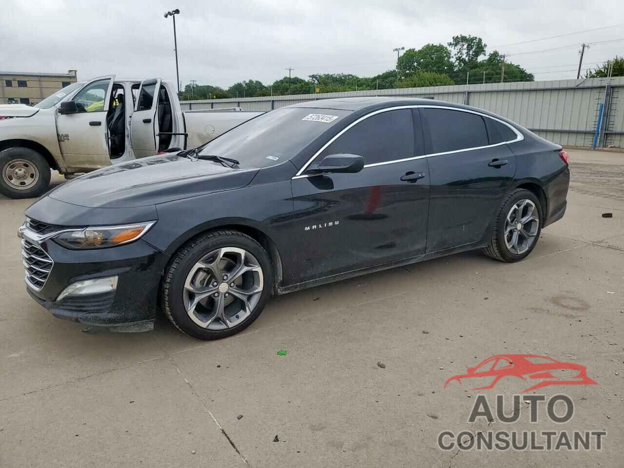 CHEVROLET MALIBU 2021 - 1G1ZD5ST7MF025439
