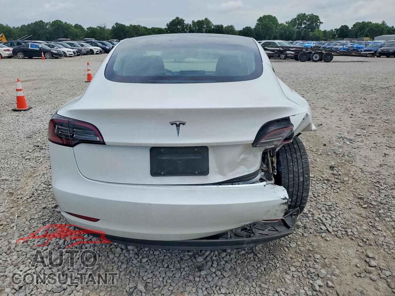 TESLA MODEL 3 2023 - 5YJ3E1EA0PF671640