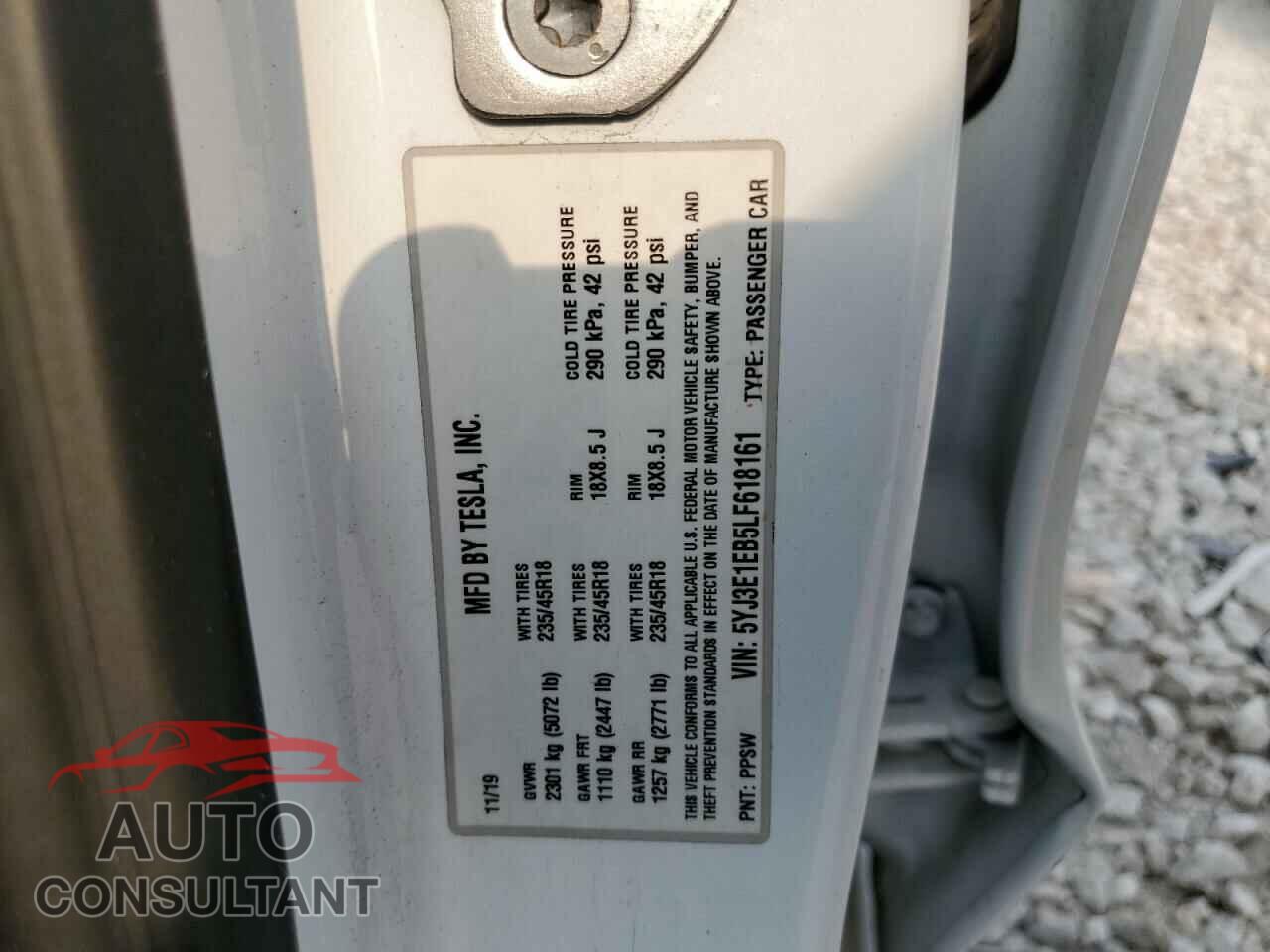 TESLA MODEL 3 2020 - 5YJ3E1EB5LF618161