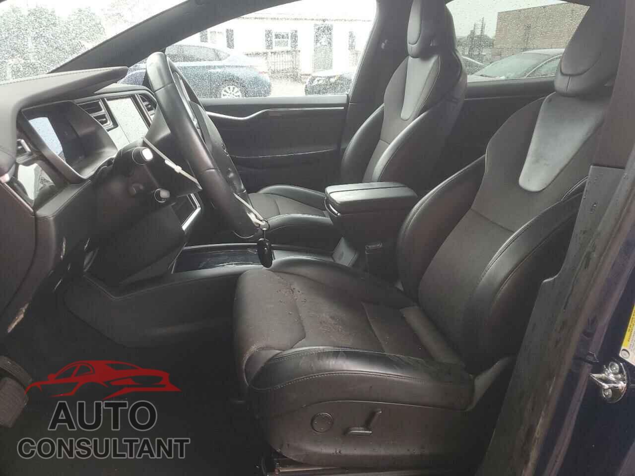 TESLA MODEL X 2017 - 5YJXCDE2XHF067404
