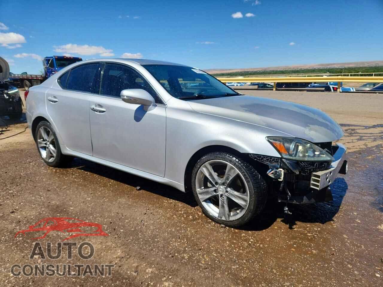 LEXUS IS 2011 - JTHBF5C28B5144739