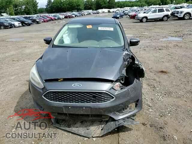 FORD FOCUS 2017 - 1FADP3K28HL247280