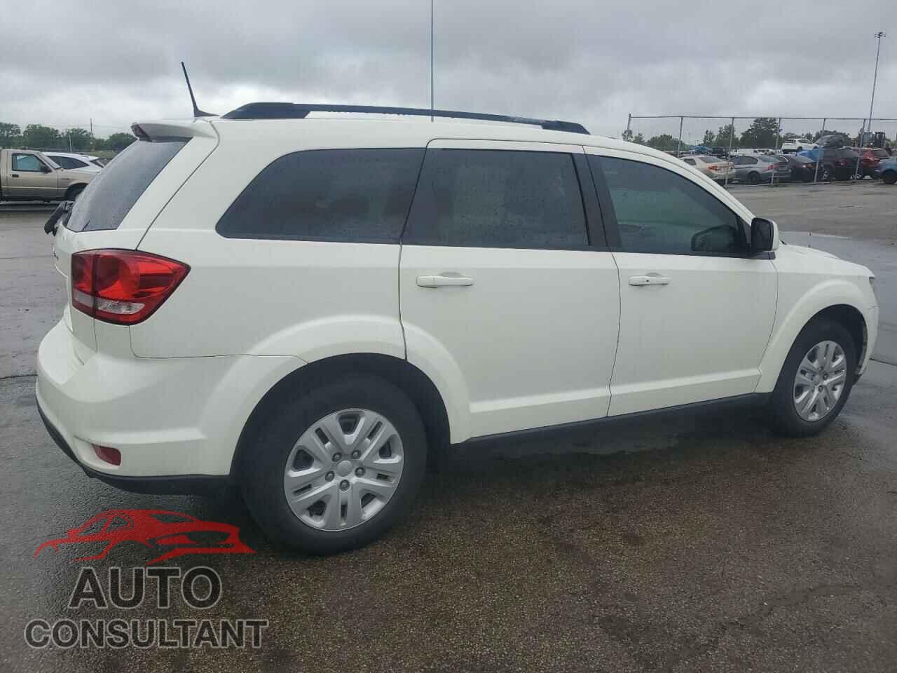 DODGE JOURNEY 2019 - 3C4PDCBB3KT707635