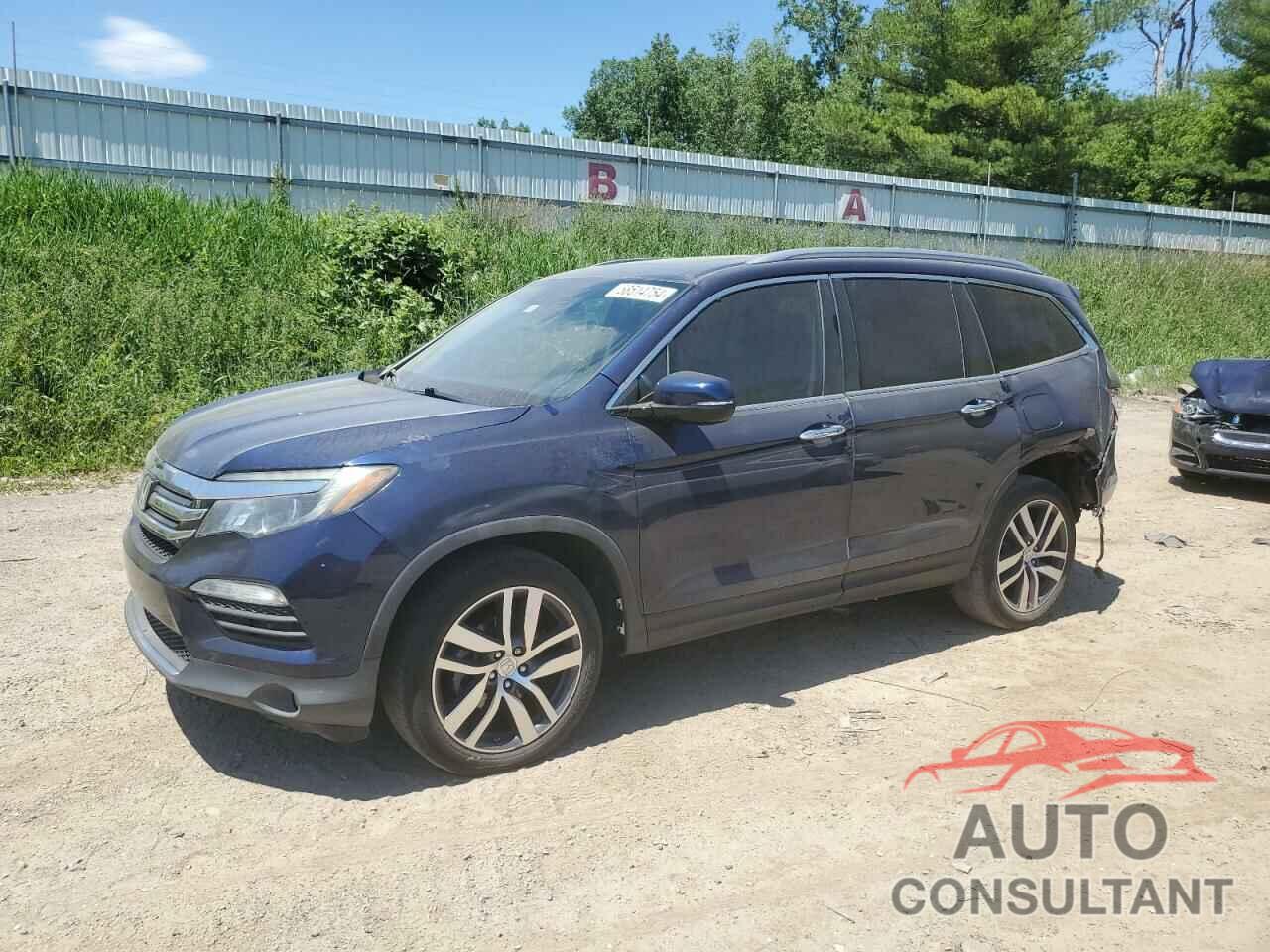 HONDA PILOT 2017 - 5FNYF5H94HB030410