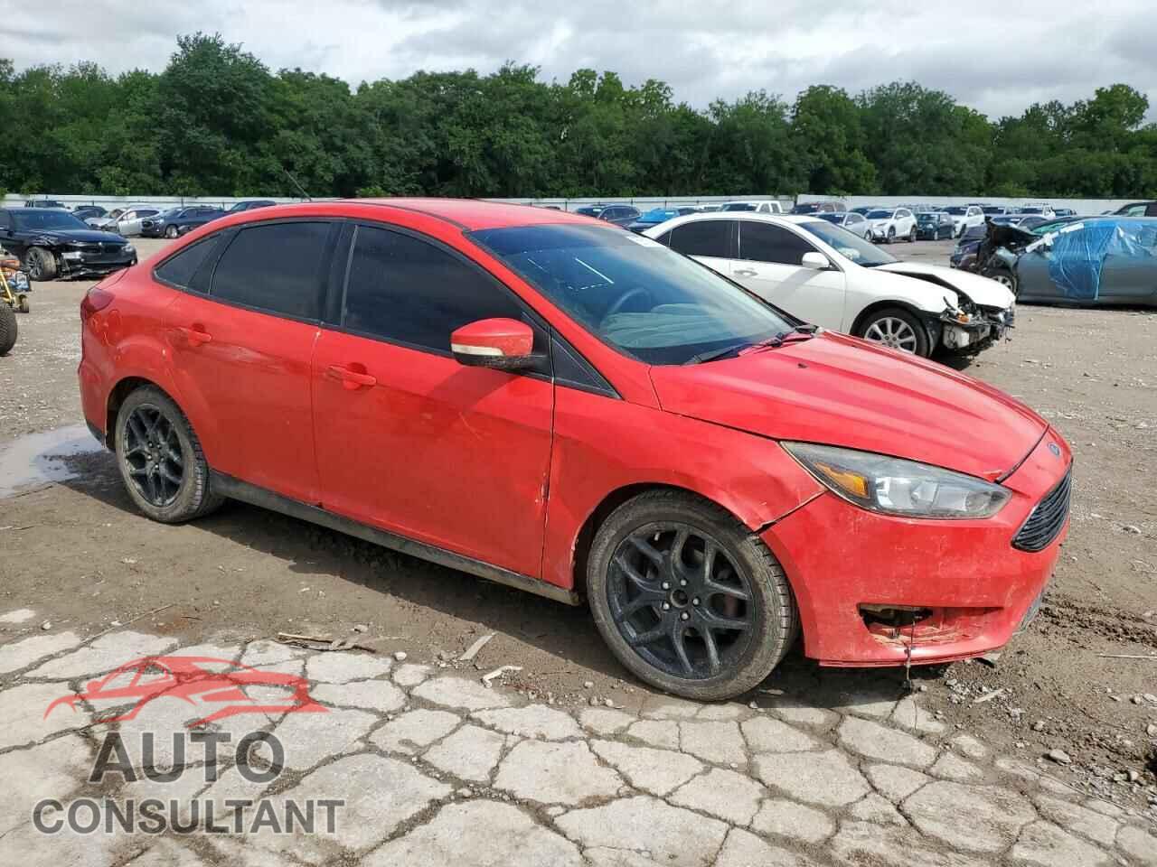 FORD FOCUS 2016 - 1FADP3FE0GL202515